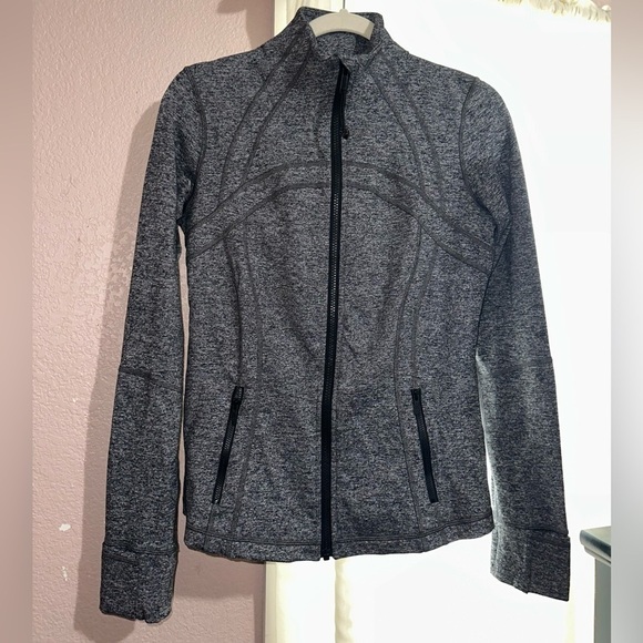 Lululemon Define Jacket in Heathered Black - Picture 5 of 9